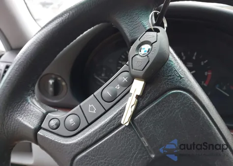 2001 BMW 740Il from USA, damaged, VIN WBAGH83451DP29865